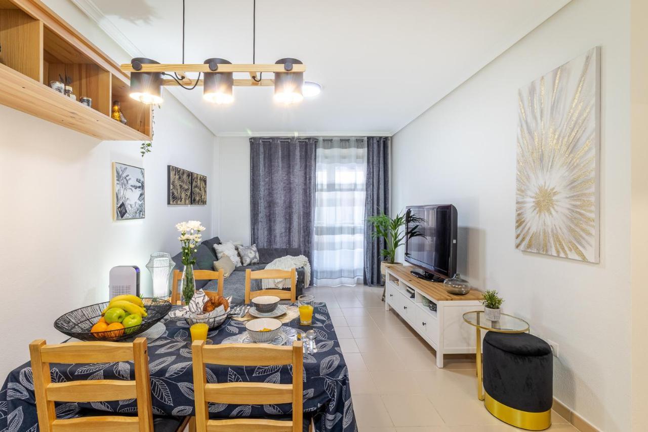 Апартаменты Lovely Hygge Flat In Las Canteras Beach Лас-Пальмас-де-Гран-Канария Экстерьер фото